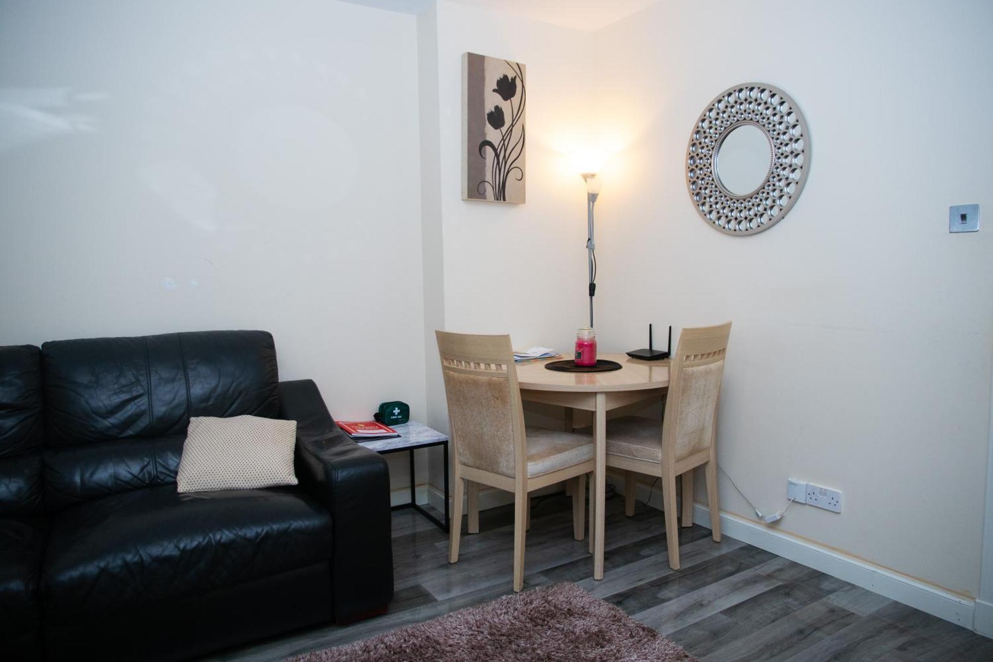 Charlotte Apartment Aberdeen Extérieur photo